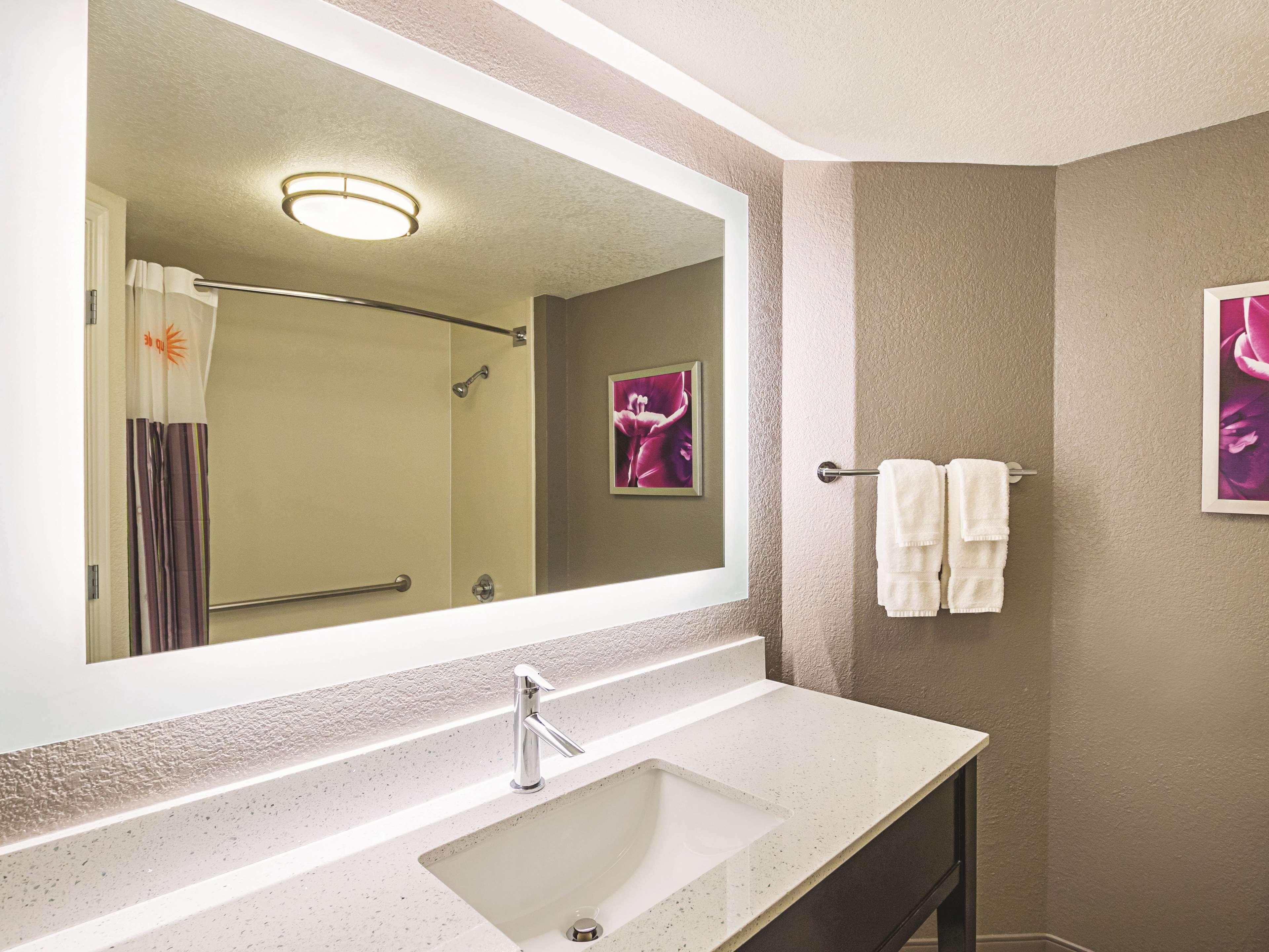 La Quinta By Wyndham Fort Worth North Eksteriør billede
